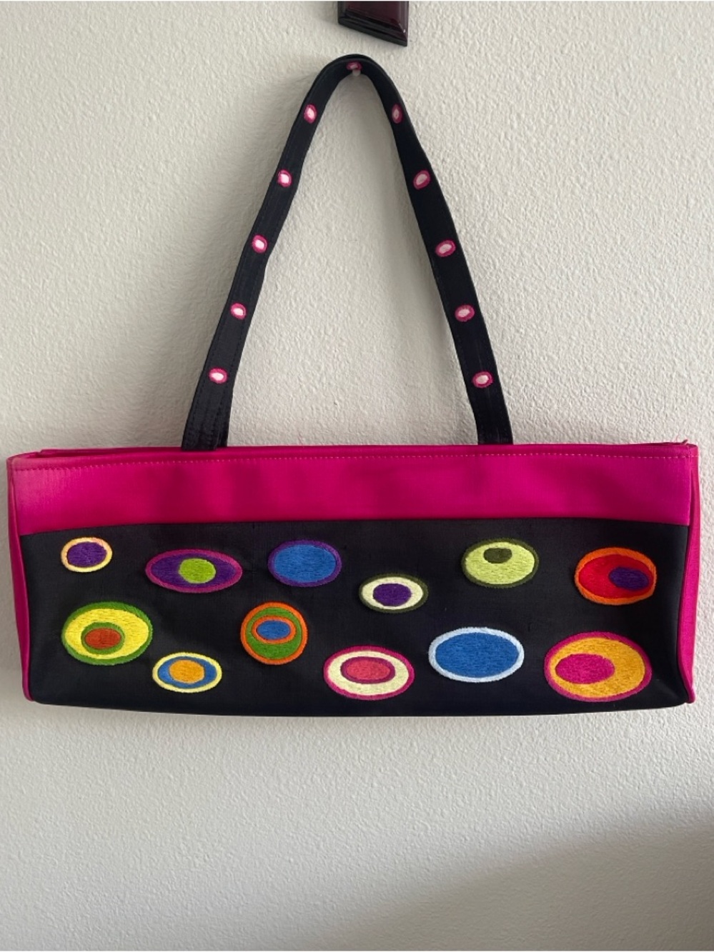 Pink Cherry Bright Pink & Black Circle-Embroidered Shoulder Bag